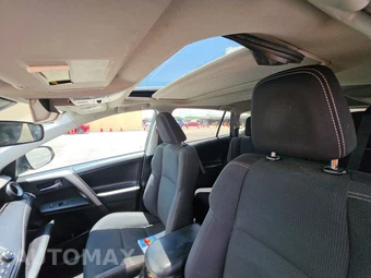 2018 Toyota RAV4 XLE – miniatura 18