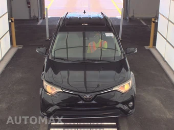 2018 Toyota RAV4 XLE – miniatura 2