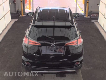 2018 Toyota RAV4 XLE – miniatura 5