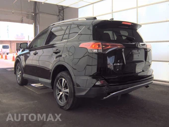 2018 Toyota RAV4 XLE – miniatura 6