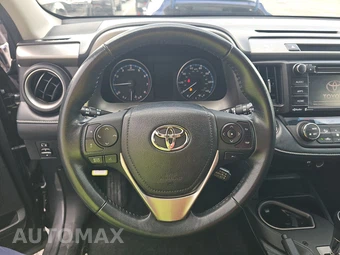 2018 Toyota RAV4 XLE - miniatura 10