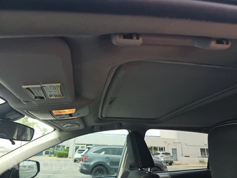 2018 Toyota RAV4 XLE - miniatura 17