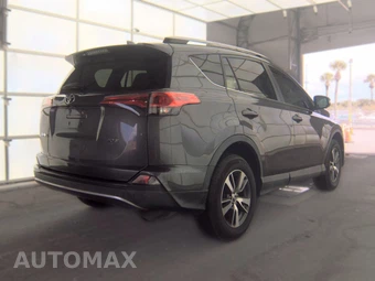 2018 Toyota RAV4 XLE - miniatura 4