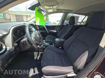 2018 Toyota RAV4 XLE – miniatura 6