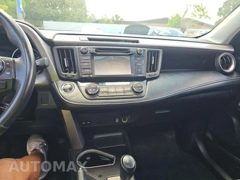 2018 Toyota RAV4 XLE - miniatura 10