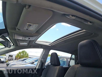 2018 Toyota RAV4 XLE - miniatura 11