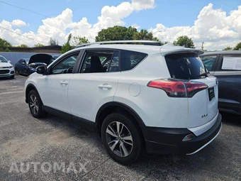 2018 Toyota RAV4 XLE - miniatura 2