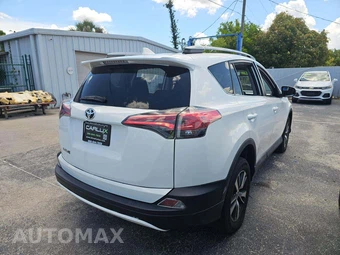 2018 Toyota RAV4 XLE - miniatura 3