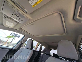 2018 Toyota RAV4 XLE – miniatura 8