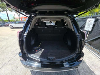 2018 Toyota RAV4 XLE - miniatura 14