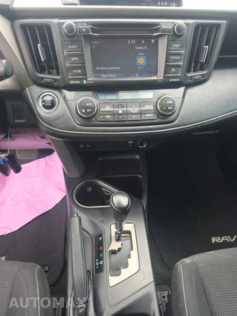 2018 Toyota RAV4 XLE – miniatura 11