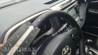 2018 Toyota RAV4 XLE – miniatura 25