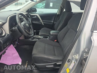 2018 Toyota RAV4 XLE – miniatura 7