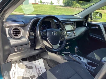 2018 Toyota RAV4 XLE - miniatura 24