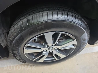 2018 Toyota RAV4 XLE - miniatura 11