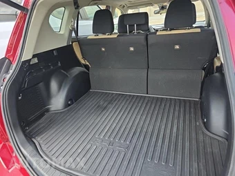2018 Toyota RAV4 XLE - miniatura 19