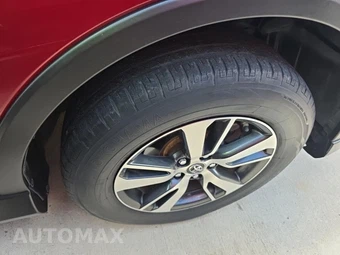 2018 Toyota RAV4 XLE - miniatura 9