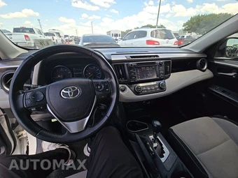 2018 Toyota RAV4 XLE – miniatura 11