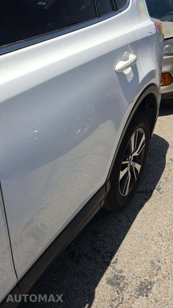 2018 Toyota RAV4 XLE – miniatura 33
