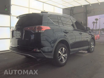 2018 Toyota RAV4 XLE - miniatura 4