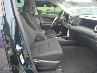 2018 Toyota RAV4 XLE - miniatura 8