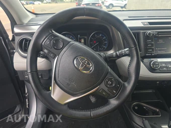 2018 Toyota RAV4 XLE - miniatura 10