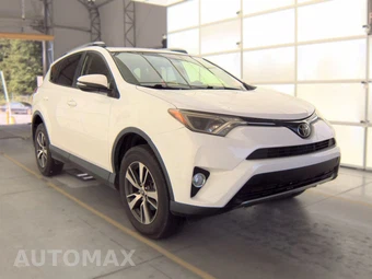 2018 Toyota RAV4 XLE – miniatura 3
