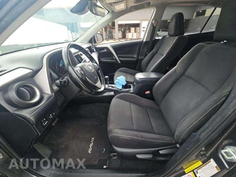 2018 Toyota RAV4 XLE - miniatura 3