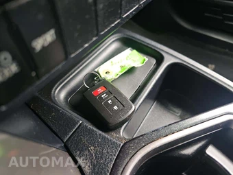 2018 Toyota RAV4 XLE - miniatura 5