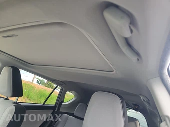2018 Toyota RAV4 XLE – miniatura 18
