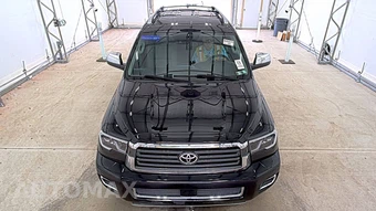 2018 Toyota Sequoia Limited - miniatura 2