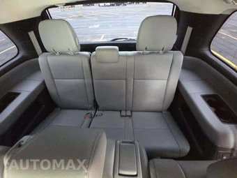 2018 Toyota Sequoia SR5 - miniatura 14