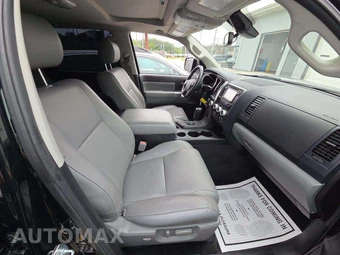 2018 Toyota Sequoia SR5 - miniatura 19