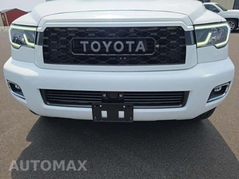 2018 Toyota Sequoia SR5 - miniatura 23