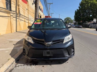 2018 Toyota Sienna L 7-Passenger 119.3" WB - miniatura 2