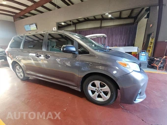2018 Toyota Sienna L 7-Passenger 119.3" WB - miniatura 3