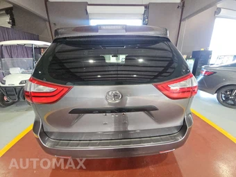2018 Toyota Sienna L 7-Passenger 119.3" WB - miniatura 5