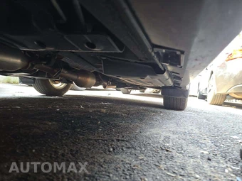 2018 Toyota Sienna LE 8-Passenger 119.3" WB - miniatura 18