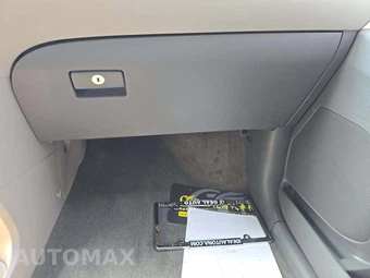 2018 Toyota Sienna LE 8-Passenger 119.3" WB - miniatura 20