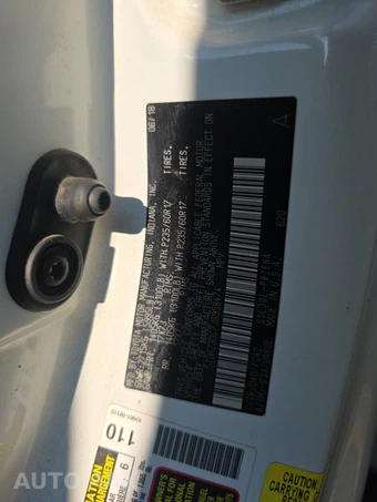 2018 Toyota Sienna LE 8-Passenger 119.3" WB - miniatura 14