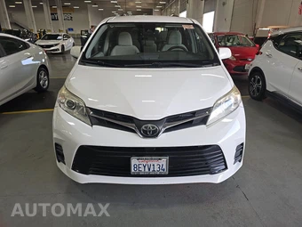 2018 Toyota Sienna LE 8-Passenger 119.3" WB - miniatura 2