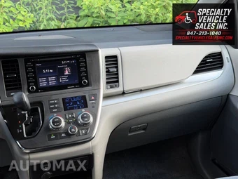 2018 Toyota Sienna LE 8-Passenger 119.3" WB - miniatura 38