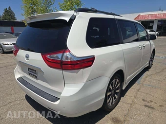 2018 Toyota Sienna Limited 7-Passenger 119.3" WB - miniatura 3