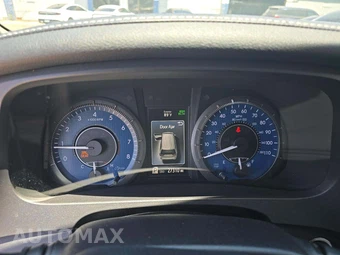 2018 Toyota Sienna Limited 7-Passenger 119.3" WB - miniatura 9