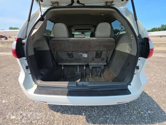 2018 Toyota Sienna Limited Premium 7-Passenger 119.3" WB - miniatura 12