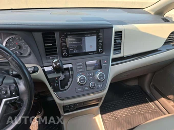 2018 Toyota Sienna Limited Premium 7-Passenger 119.3" WB - miniatura 7