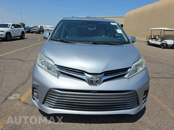 2018 Toyota Sienna Limited Premium 7-Passenger 119.3" WB - miniatura 2