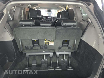 2018 Toyota Sienna SE 8-Passenger 119.3" WB - miniatura 15