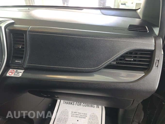2018 Toyota Sienna SE 8-Passenger 119.3" WB - miniatura 20