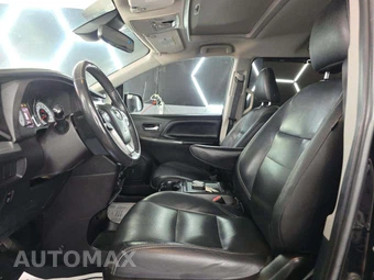2018 Toyota Sienna SE 8-Passenger 119.3" WB - miniatura 6